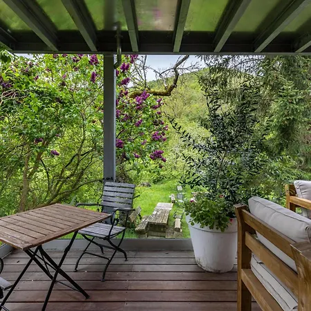 Kiwi Retreat *